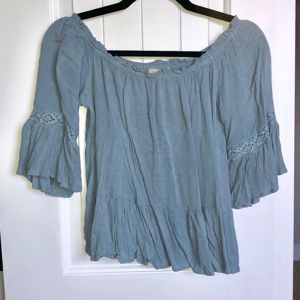 Light blue strapless top